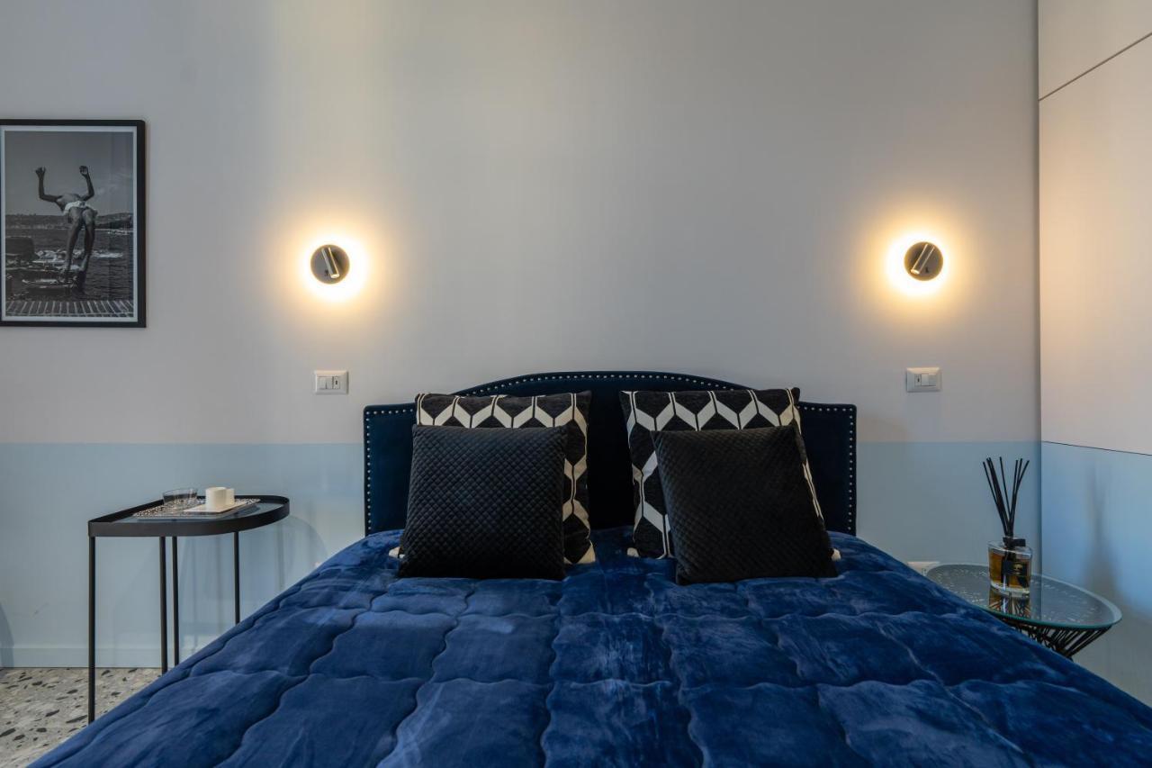 Teatro Toledo 272 Bed & Breakfast Napoli Exterior foto
