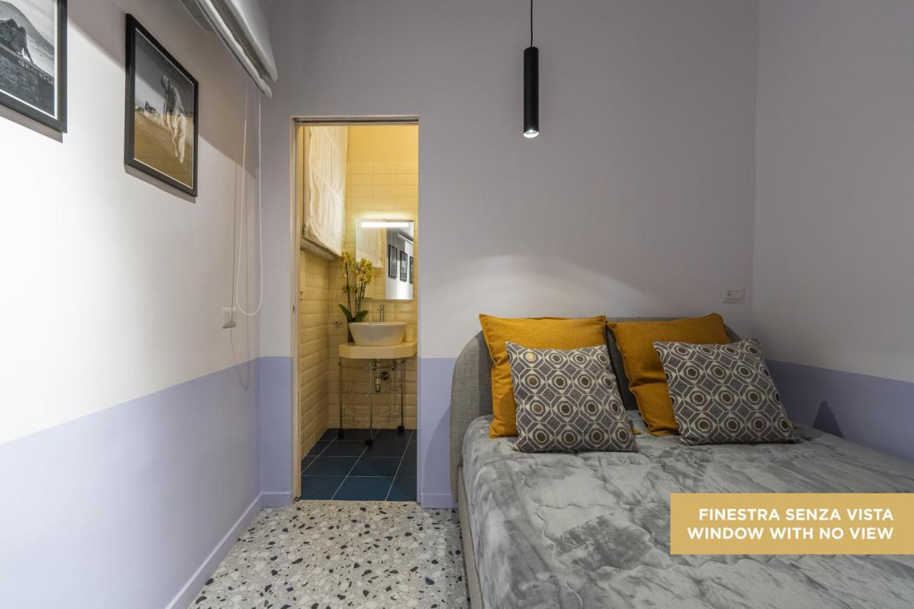 Teatro Toledo 272 Bed & Breakfast Napoli Exterior foto