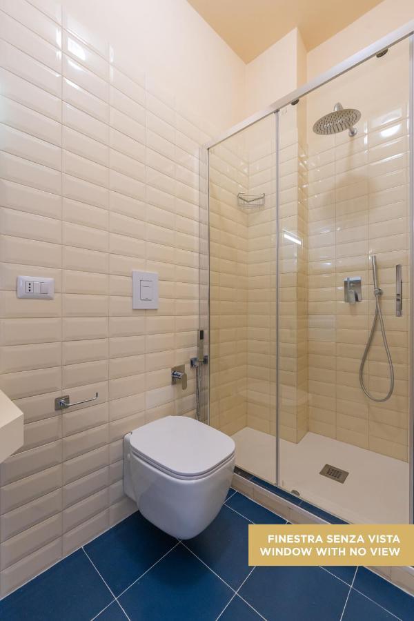 Teatro Toledo 272 Bed & Breakfast Napoli Exterior foto
